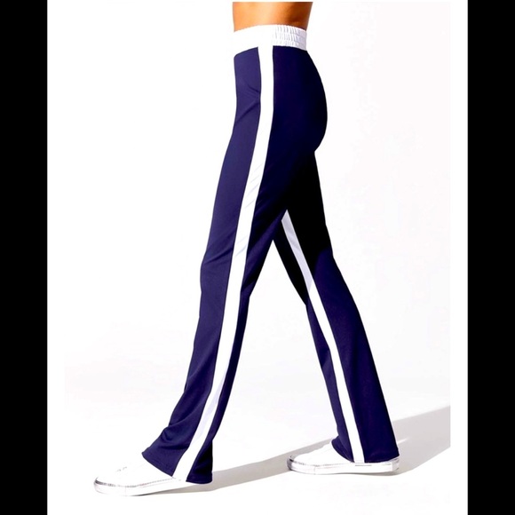 Carbon 38 xs wide leg track pants navy with white stripe - Picture 2 of 4